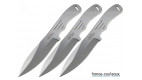 Trois couteaux a lancer identiques tout inox - 22 cm
