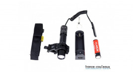 Pack lampe tactique LED Klarus XT2C noire 1100 lumens avec accessoires
